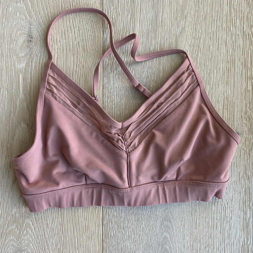 ALO Yoga rosewater bra sz S
